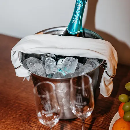 Bed & Breakfast Malomerdo Panzio *