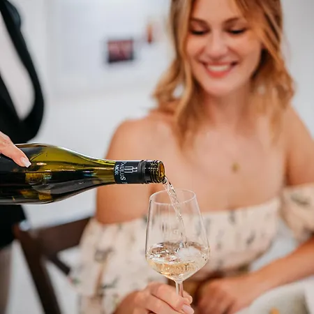 Malomerdo Panzio Pusztavam