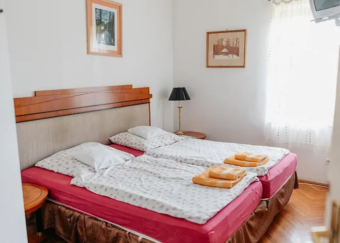 Malomerdo Panzio Bed & Breakfast *